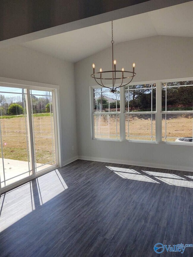 Building Photo - 109 Woodsbrook Pl SW
