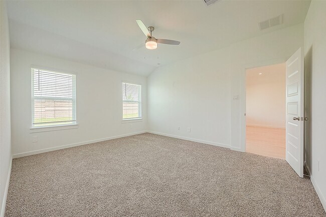 Building Photo - 4210 Harvest Creek Cr