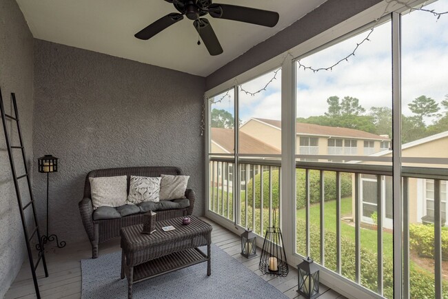 Building Photo - Andover Circle