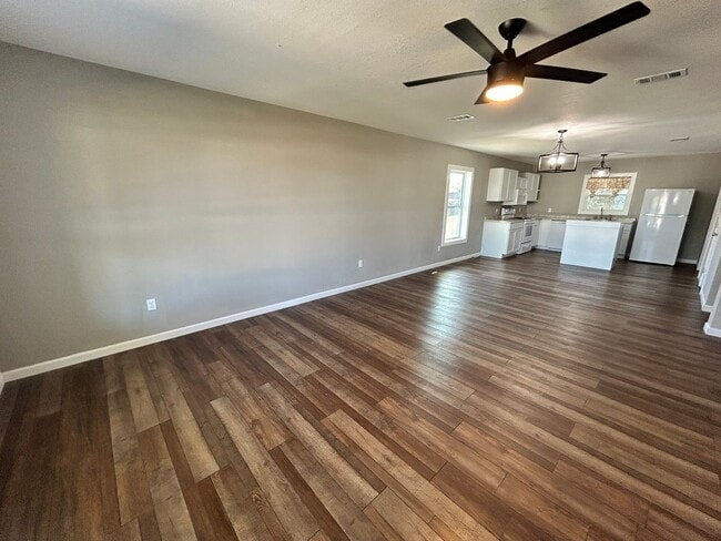 Building Photo - 6522 Olokee St