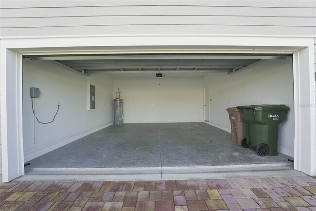 Building Photo - 4507 NW 14th Lp