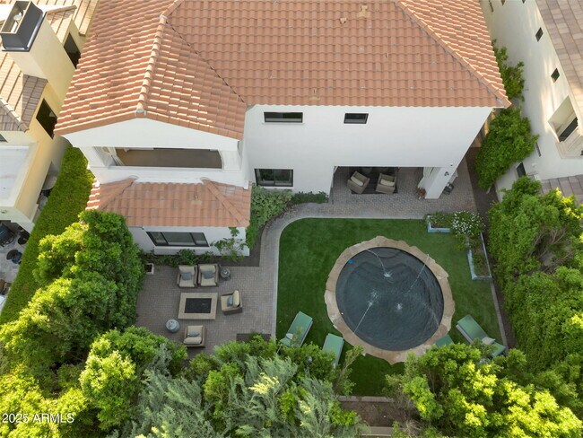 Building Photo - 3507 North 39th Pl