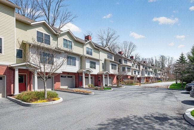 Building Photo - 280 Boulder Ridge Rd