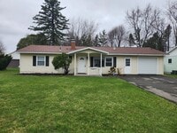 Building Photo - 118 Barclay Rd