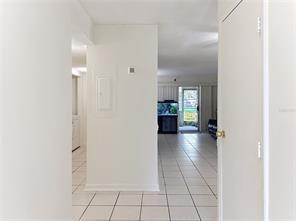 Building Photo - 6519 W Newberry Rd