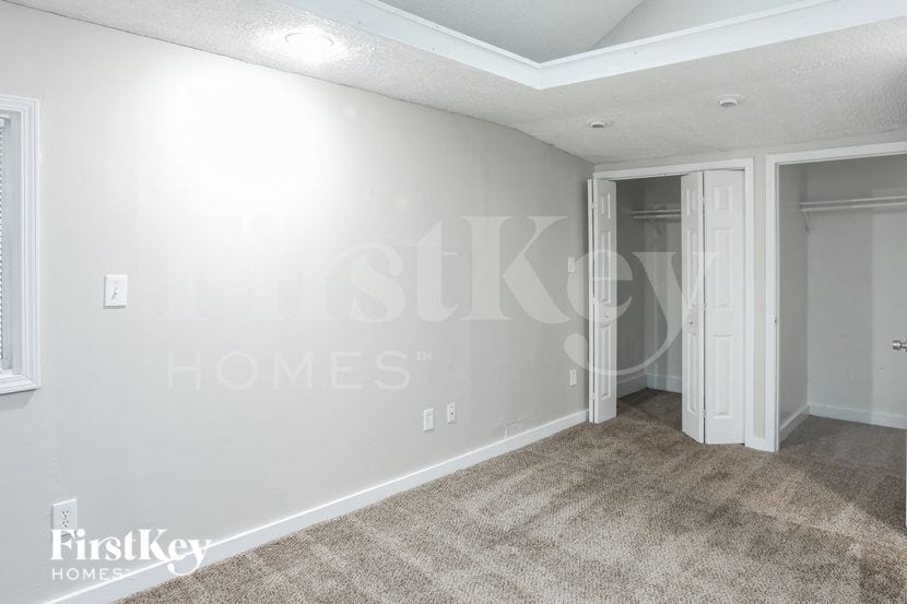 Building Photo - 2448 Norton Ave