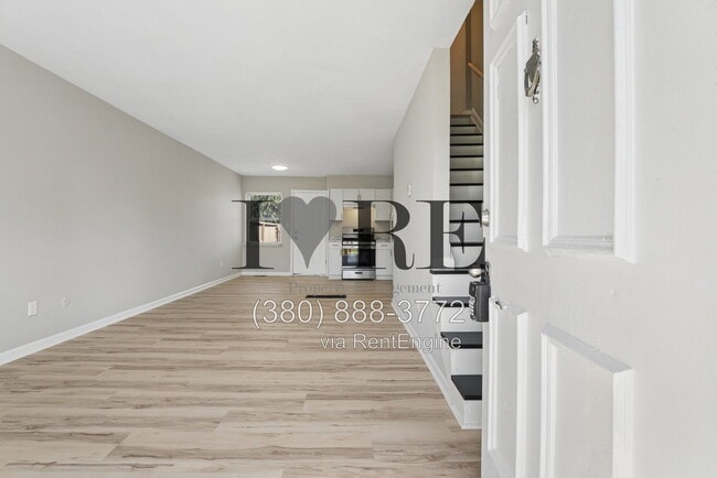 Building Photo - 3077 Morsetown Ct S