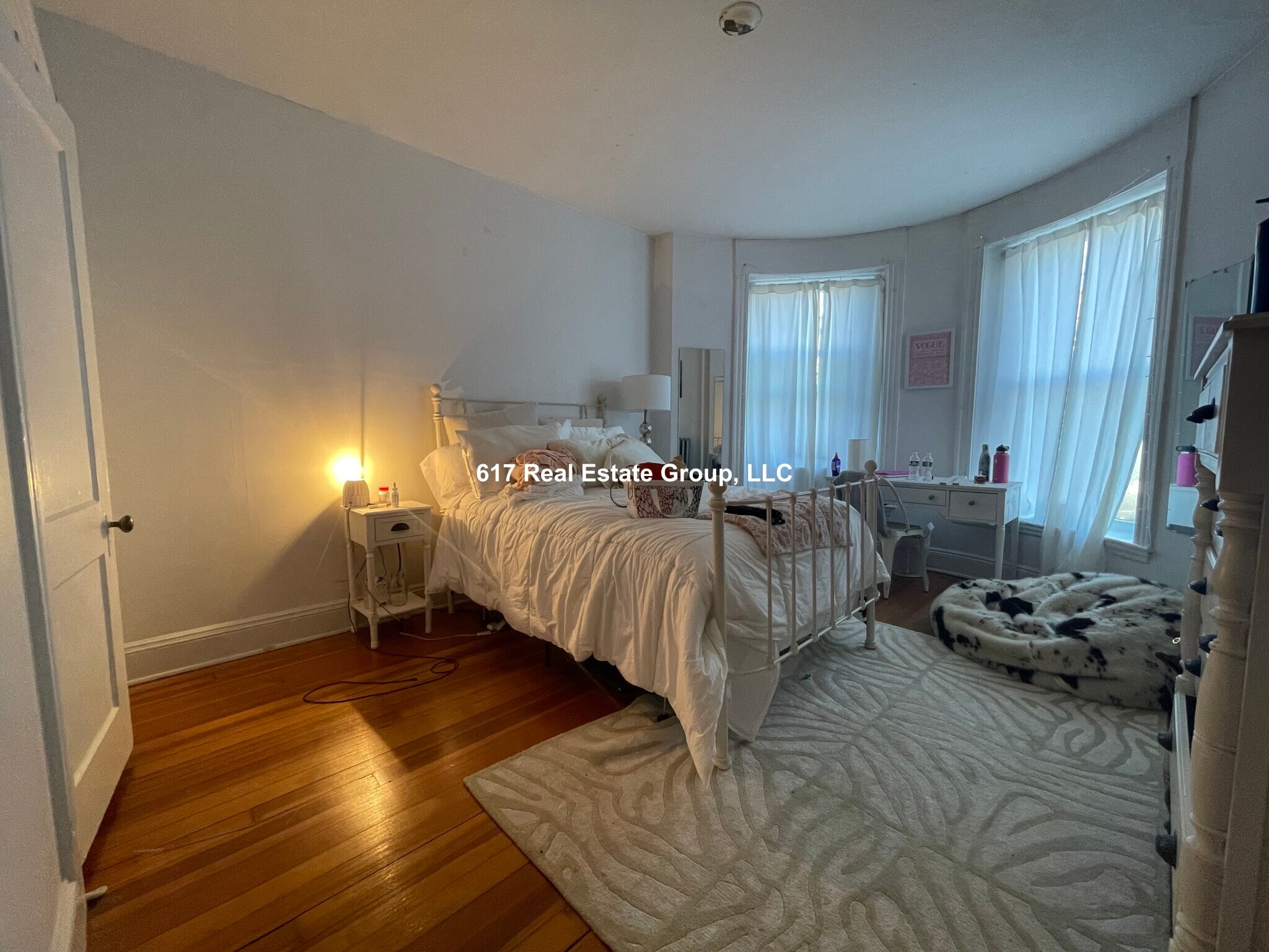 Building Photo - 1122 Commonwealth Ave