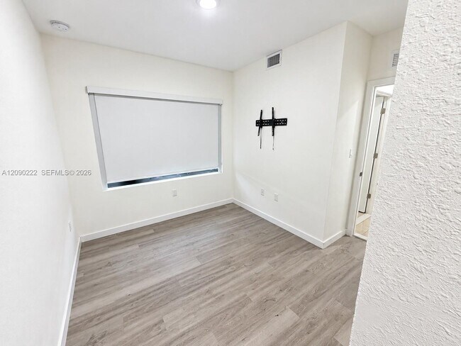 Building Photo - 26102 SW 146th Ave