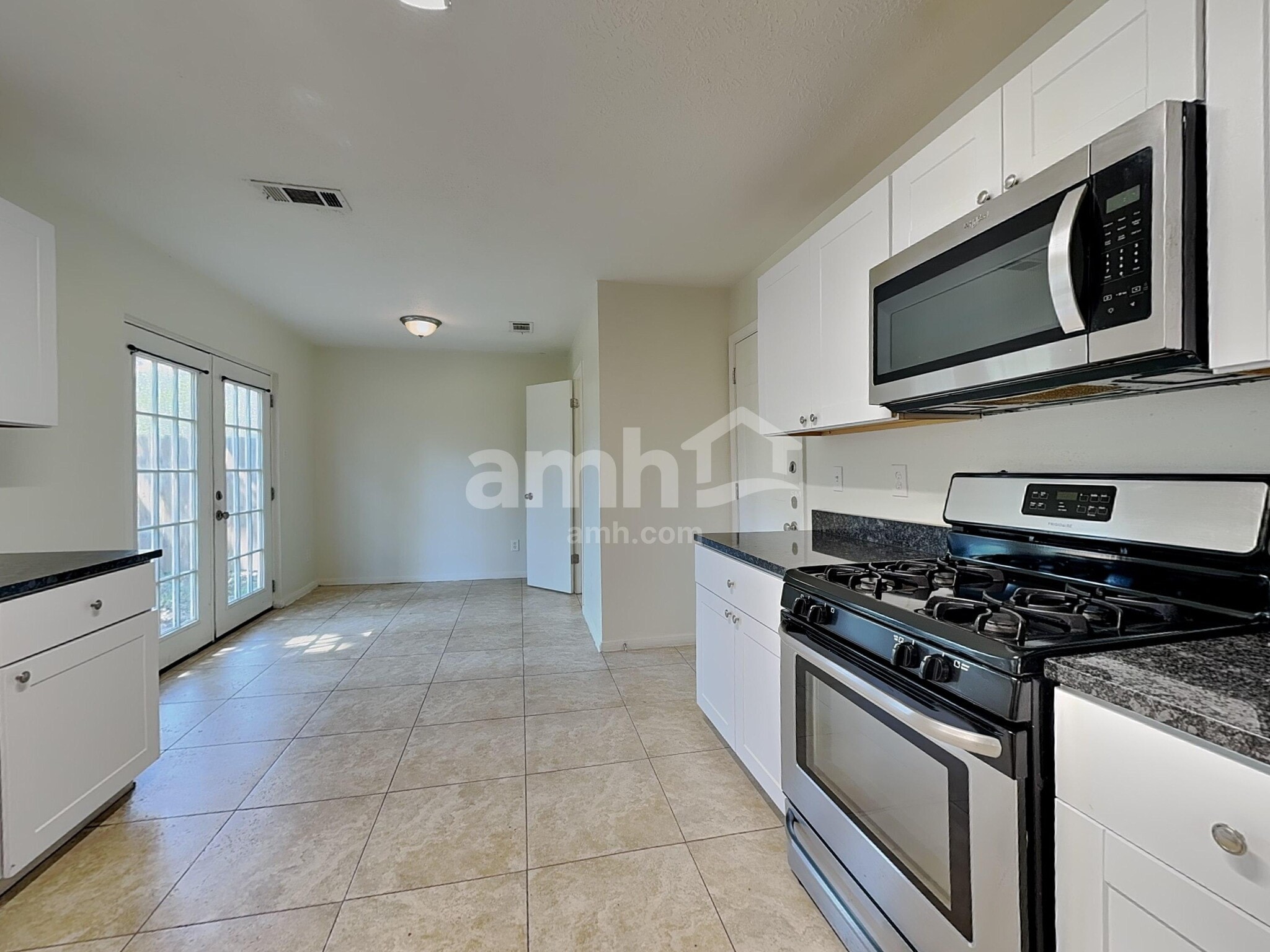 Building Photo - 2738 Springstone Dr