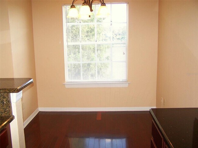 Building Photo - 1037 S Hiawassee Rd