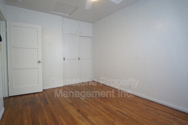 Building Photo - 5017 College Ave