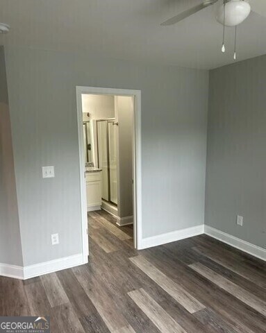 Building Photo - 4705 Chariot Dr