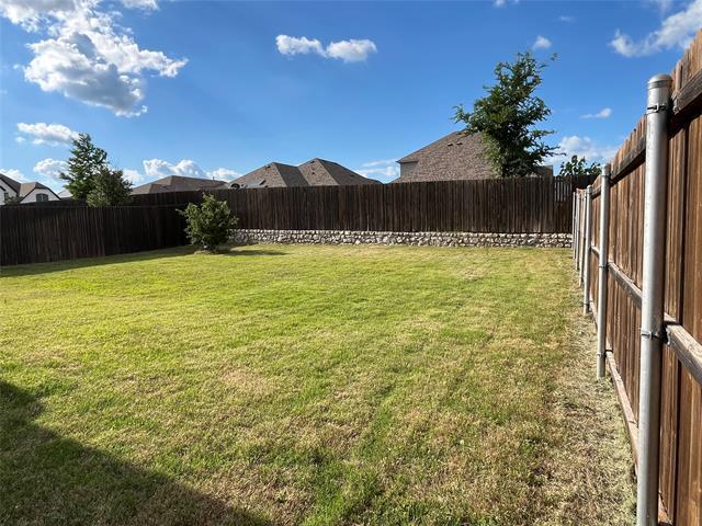 Building Photo - 6004 Horsetail Dr
