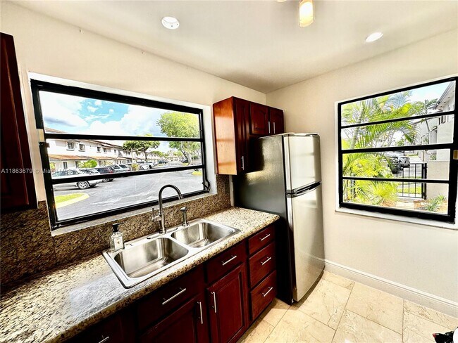 Building Photo - 13440 SW 62nd St