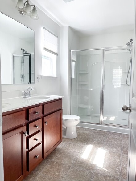 Master bathroom / shower only - 10205 Sam Meeks Rd