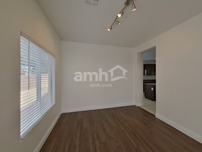 Building Photo - 2974 E Gables Vale Ct