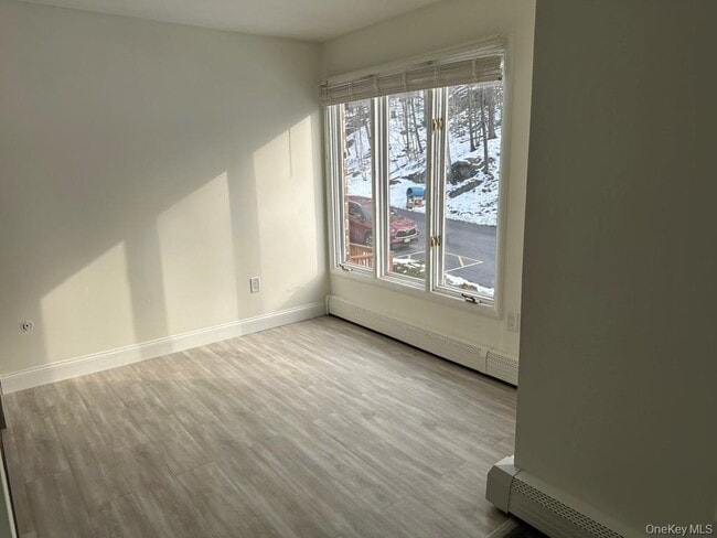 Building Photo - 3 Hook Rd