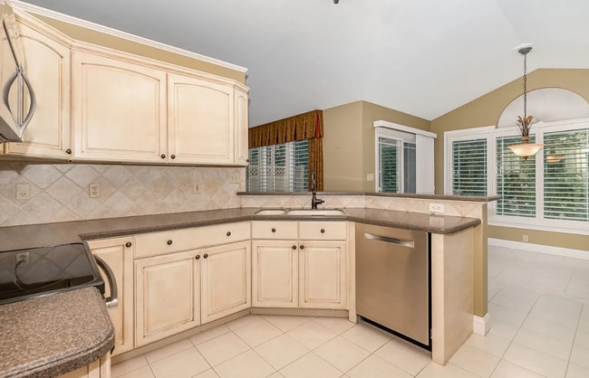 Building Photo - 3 Bedroom Ranch Home in Mechanicsburg PA