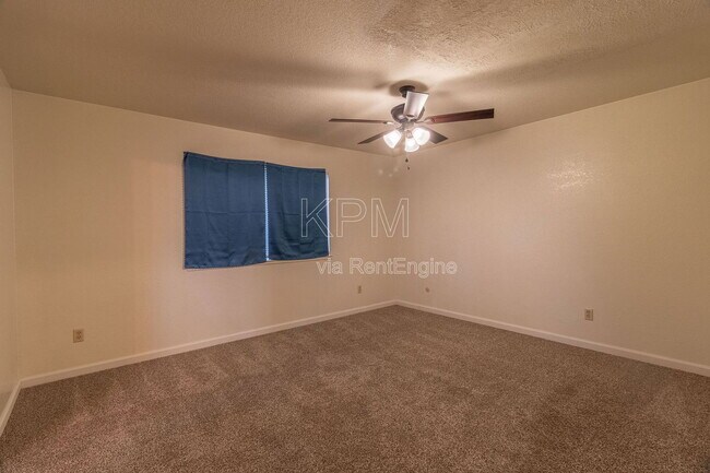 Building Photo - 9717 Treetop Dr