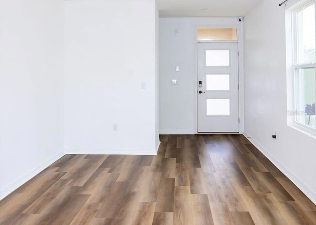 Building Photo - 8089 Pelican Reed Cir