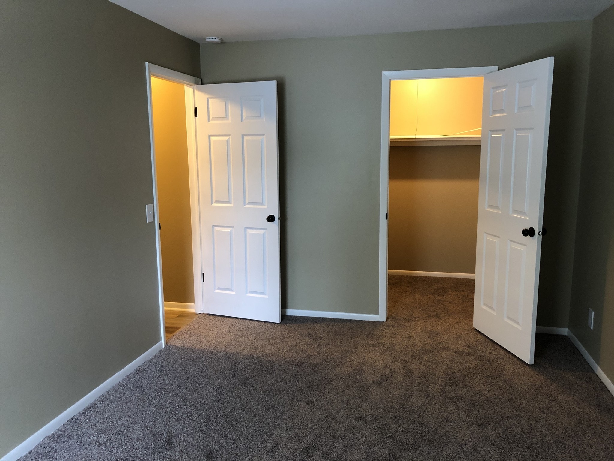 Master Bedroom - 780 N Main St