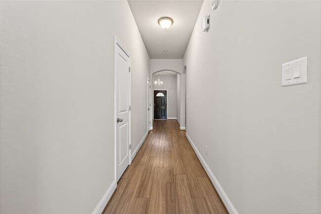 Building Photo - 9914 Deborah Colony Ln