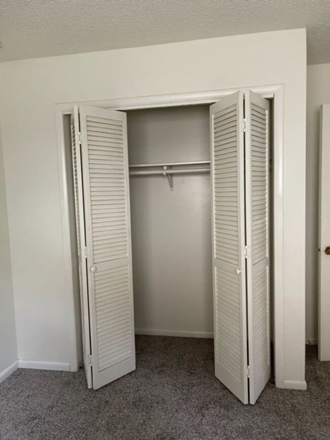 Building Photo - 2 Bedroom Apartment for Rent in Bozeman!