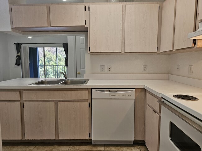 Building Photo - 13235 Sanctuary Cove Dr