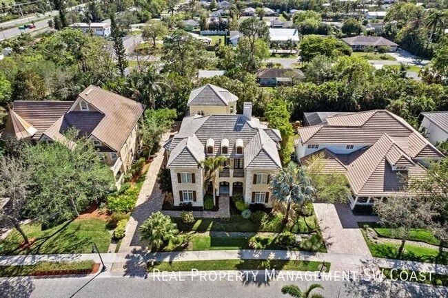 Building Photo - 1412 Hemingway Pl