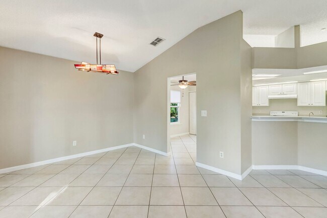 Building Photo - 2415 Will Hardee Rd