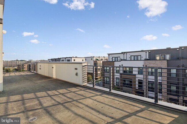 Building Photo - 8091 Red Hook St