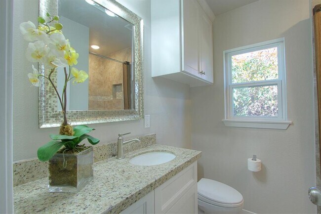 Building Photo - 5611 Arboles Dr