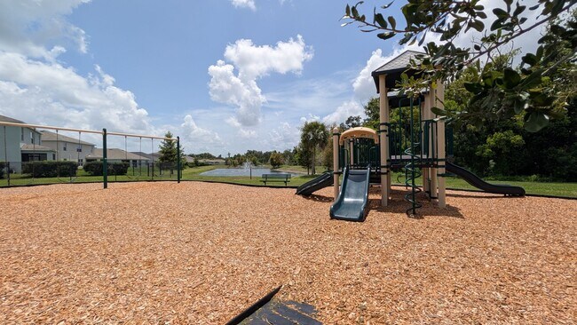 Building Photo - MOVE IN READY ! 4 BEDROOM/2 BATH! TILE- LVP THROUGHOUT! LAWN MOWING INCLUDED!
