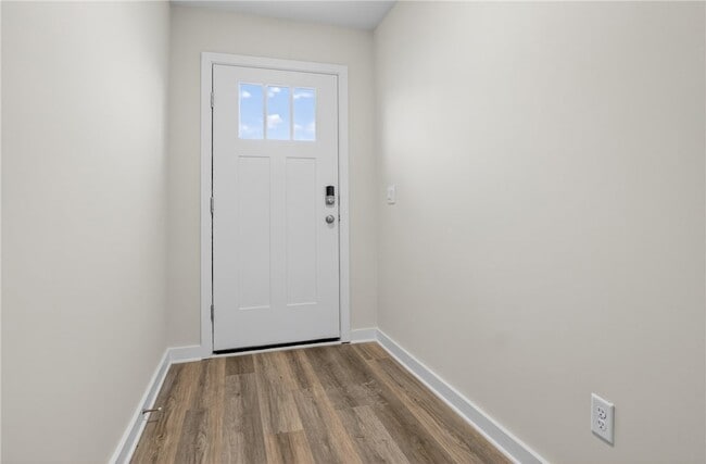 Building Photo - 704 Olivia St