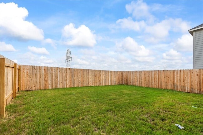 Building Photo - 119 Kendall Ln