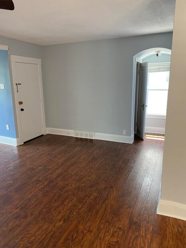 front door entrance - 80 Carmel Rd