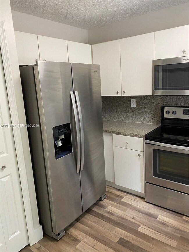 Building Photo - 14117 N Forest Oak Cir