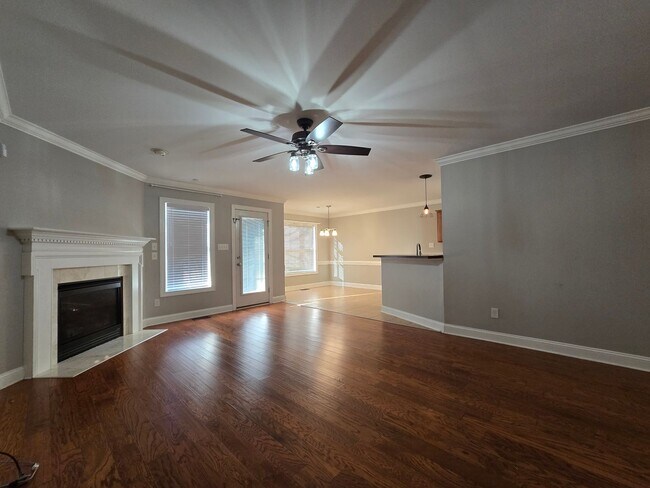 Building Photo - 641 Orchard Falls Dr