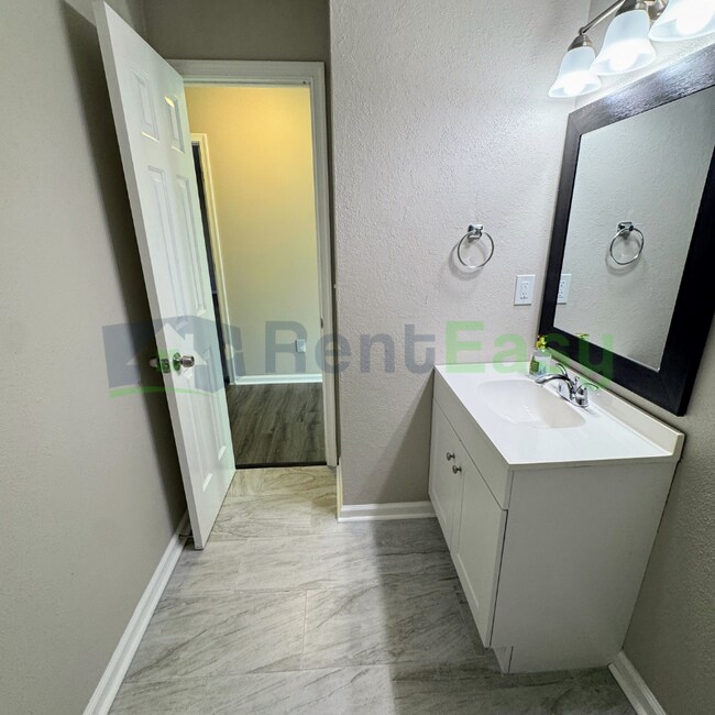 Building Photo - 3408 Cricket Hollow Ln