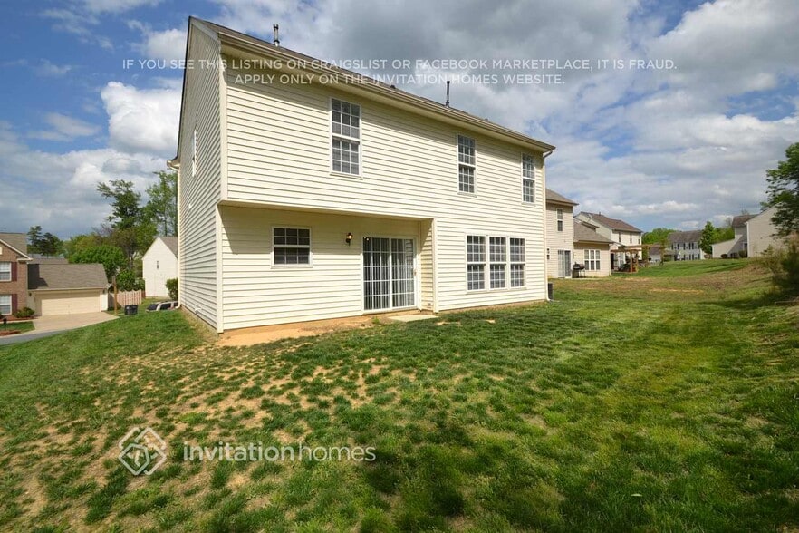 Building Photo - 1228 Brook Farm Ln