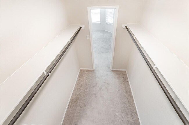 Building Photo - 445 Camas Creek Ln