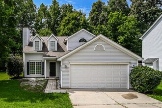 Building Photo - 10115 Northwoods Forest Dr