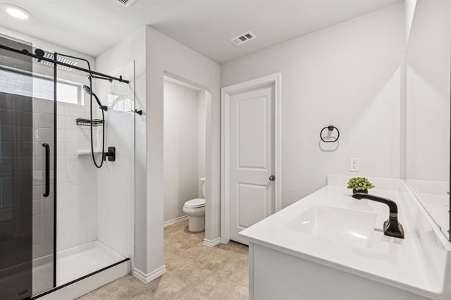 Building Photo - 620 Whitecomb Ln