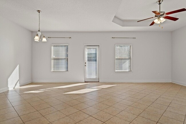 Building Photo - 188 Whispering Lake Dr