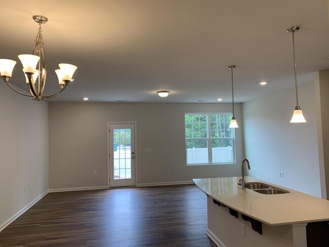Building Photo - 6193 Beale Loop