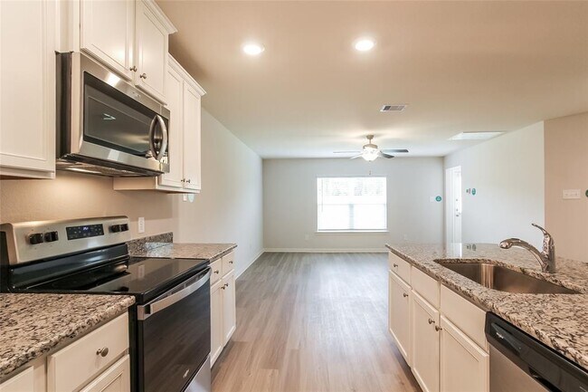 Building Photo - 10494 Red Cardinal Dr