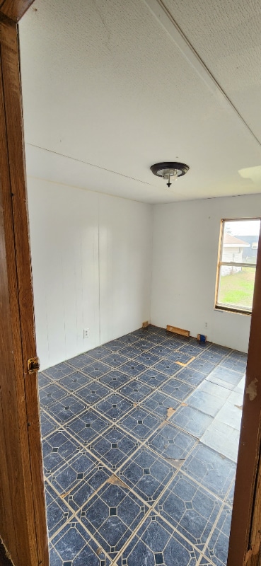 Building Photo - 27511 US-31