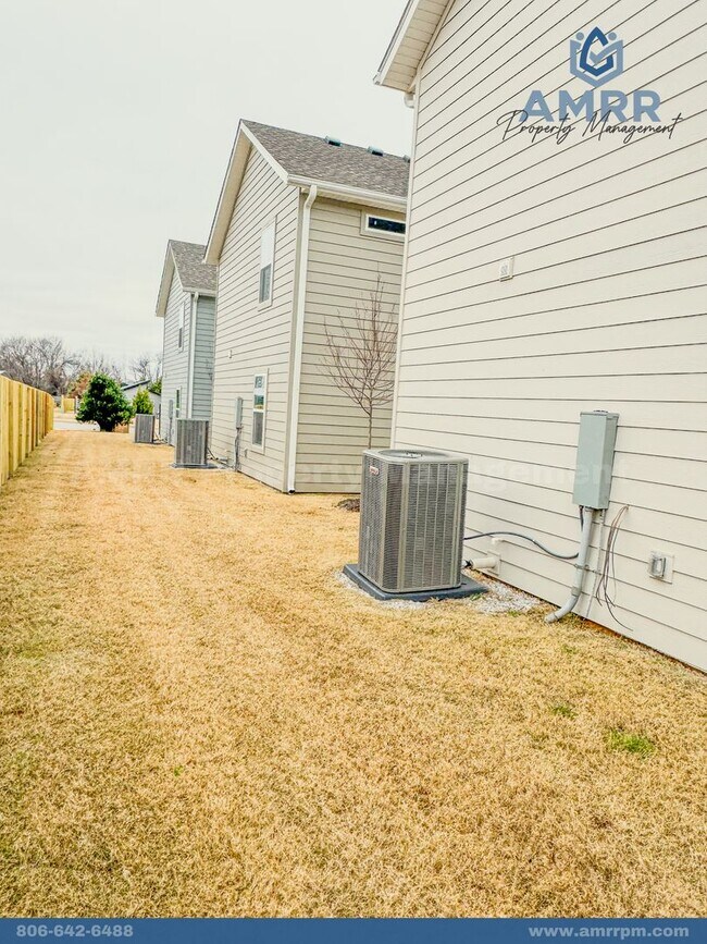 Building Photo - 166 Copper Oaks Dr