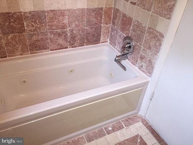 Building Photo - 3051 Idaho Ave NW